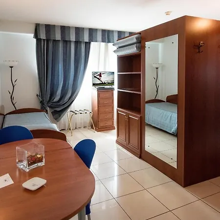 White Palace Aparthotel Cento (Emilia-Romagna)